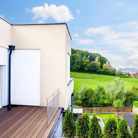 Gaestetraum Mit Wunderschoenem Ausblick Und Garten Apartment Muhldorf Bei Feldbach Luaran gambar